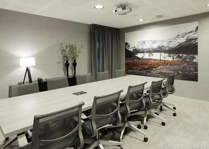 纳尔维克斯堪迪克酒店 4*